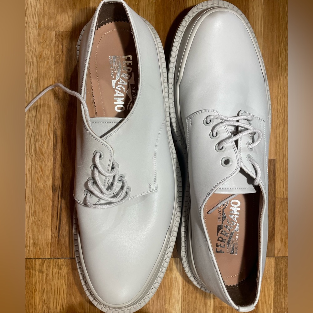 Salvatore Ferragamo Ninja Gull Grey Laces Ups